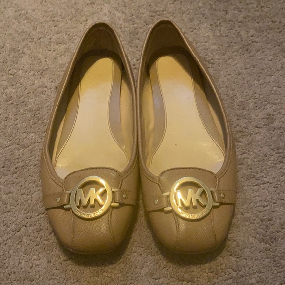 Michael Kors flats size 9 - Picture 1 of 3